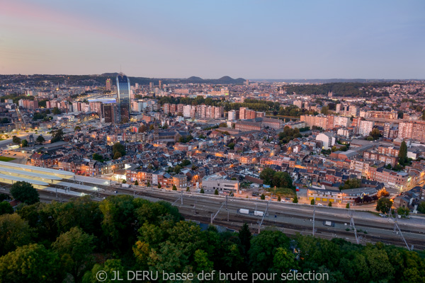 tour des finances à Liège